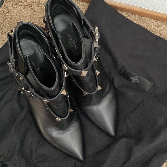 VALENTINO GARAVANI rockstud ankle booties - Picture 9 of 9